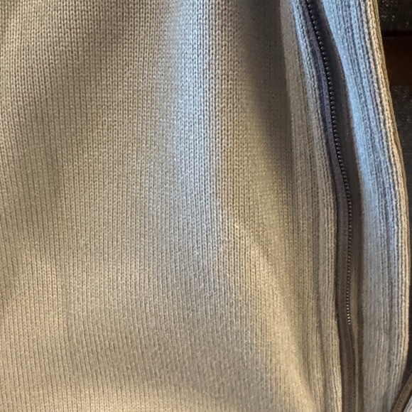 Filson Men's Sage Green Fleece Vest - Picture 3 of 5